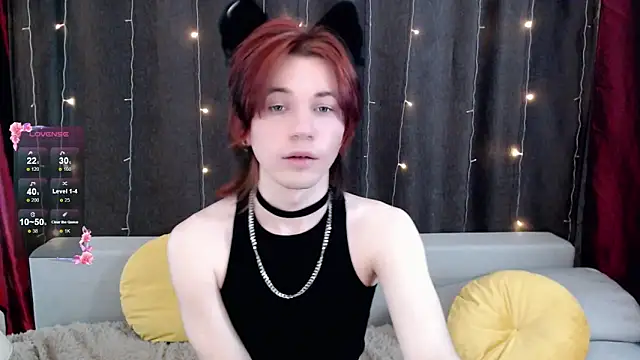 Snapshot of evan_reinhart chatting on November 22, 1:04 am evan reinhart online show from November 22, 1:04 am