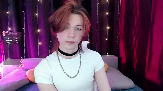 Snapshot of evan_reinhart chatting on December 17, 5:29 pm evan reinhart online show from December 17, 5:29 pm