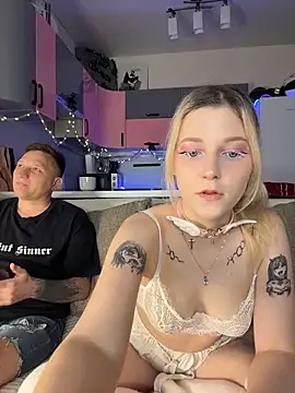 Crystal Neko online show from April 17, 9:28 pm