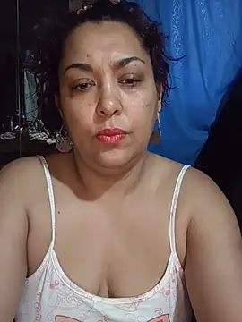 Snapshot of Lobizona chatting on July 8, 1:12 pm Lobizona online show from July 8, 1:12 pm