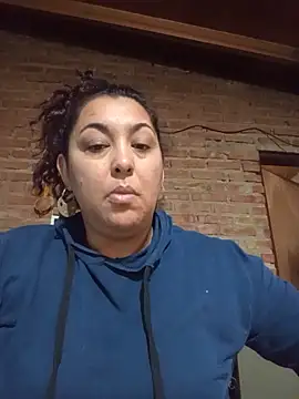 Snapshot of Lobizona chatting on June 2, 5:24 pm Lobizona online show from June 2, 5:24 pm