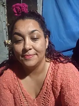 Snapshot of Lobizona chatting on June 25, 12:21 pm Lobizona online show from June 25, 12:21 pm
