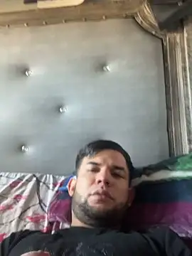 Moisesjrtapia online show from February 8, 12:19 am