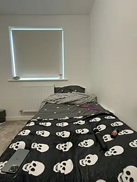 Snapshot of ScarStarX chatting on February 11, 12:16 pm ScarStarX online show from February 11, 12:16 pm