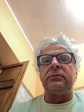Snapshot of chtentation chatting on June 3, 7:51 pm chtentation online show from June 3, 7:51 pm