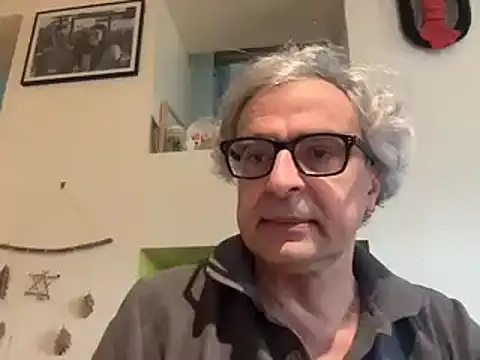 Snapshot of chtentation chatting on December 19, 10:06 am chtentation online show from December 19, 10:06 am