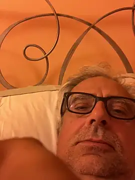 Snapshot of chtentation chatting on June 5, 12:37 am chtentation online show from June 5, 12:37 am
