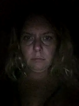 Snapshot of Fiona696 chatting on October 6, 3:24 pm Fiona696 online show from October 6, 3:24 pm