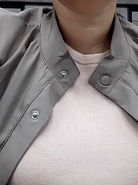 Kimkhaepretty online show from October 8, 3:41 am