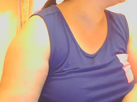 Kimkhaepretty online show from December 20, 5:21 am