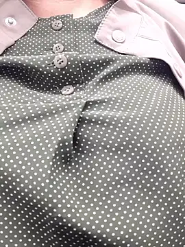 Kimkhaepretty online show from November 20, 5:08 am