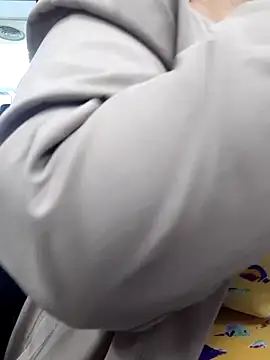 Kimkhaepretty online show from November 17, 5:33 am