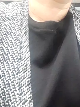 Kimkhaepretty online show from November 25, 5:19 am