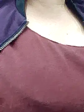 Kimkhaepretty online show from December 17, 5:01 am