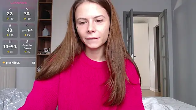 Snapshot of BellaAbey chatting on May 30, 2:23 pm BellaAbey online show from May 30, 2:23 pm
