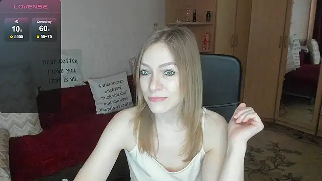 Tiffany Bates online show from May 5, 8:39 am
