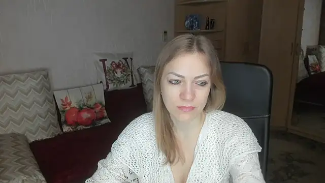 Tiffany Bates online show from January 9, 3:24 am