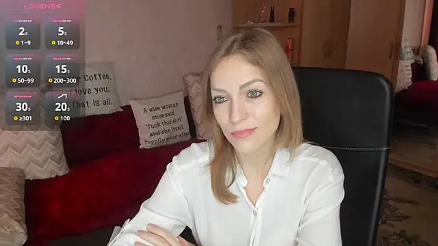 Tiffany Bates online show from April 22, 9:49 am