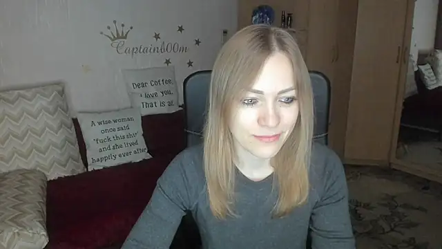 Tiffany Bates online show from December 14, 3:24 am