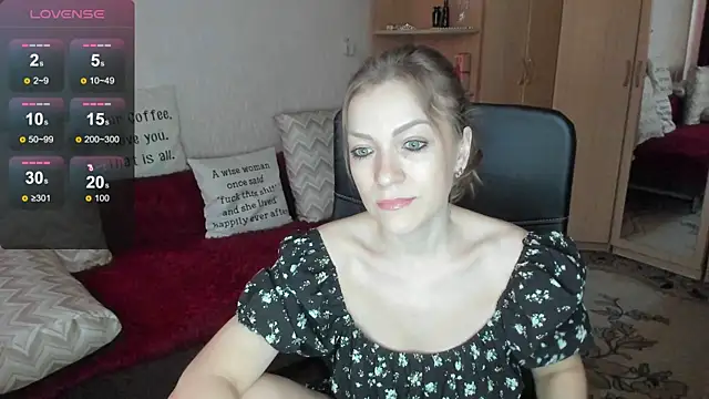 Snapshot of Tiffany_Bates chatting on July 20, 9:49 am Tiffany Bates online show from July 20, 9:49 am