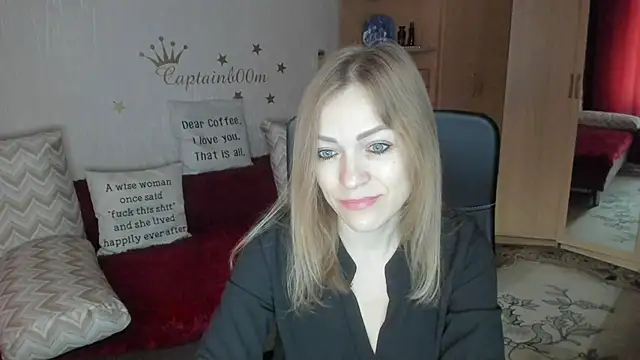 Tiffany Bates online show from October 11, 4:02 am