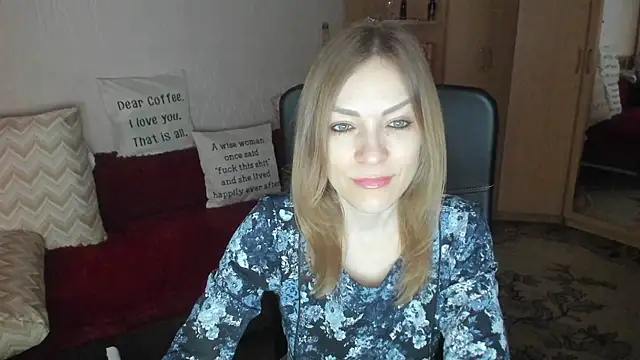 Tiffany Bates online show from April 5, 3:46 am