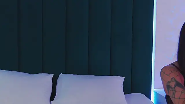 Luna Olsen online show from June 27, 5:02 am