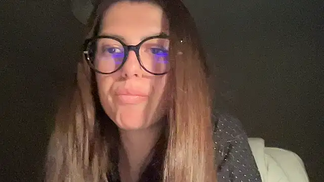 Snapshot of Felirayya chatting on October 25, 9:15 pm Felirayya online show from October 25, 9:15 pm