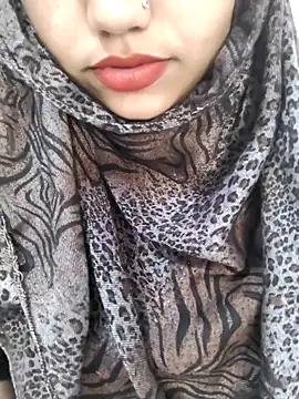 Miss Rose   online show from April 9, 5:20 am