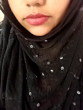 Snapshot of Miss_Rose__ chatting on October 27, 5:52 am Miss Rose online show from October 27, 5:52 am