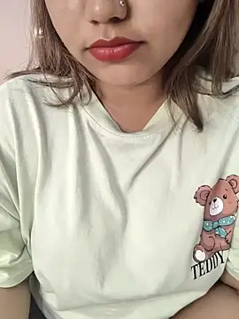 Miss Rose   online show from March 28, 4:46 am