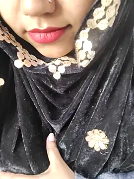 Miss Rose   online show from February 14, 6:13 am