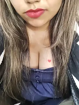 Snapshot of Miss_Rose__ chatting on November 18, 7:28 pm Miss Rose online show from November 18, 7:28 pm