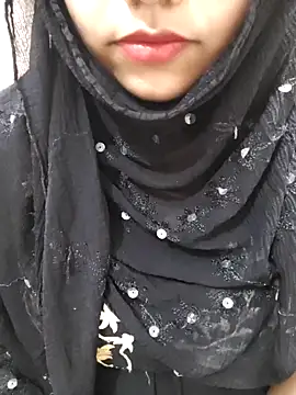 Snapshot of Miss_Rose__ chatting on November 26, 6:57 am Miss Rose online show from November 26, 6:57 am