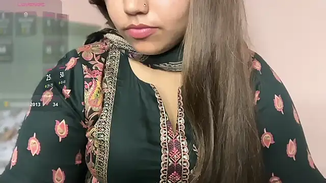 Miss Rose   online show from July 11, 5:46 pm
