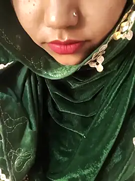 Miss Rose   online show from February 25, 8:03 am