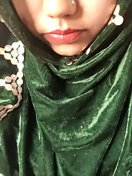 Miss Rose   online show from February 18, 6:00 am