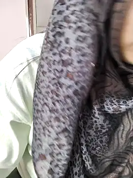 Miss Rose   online show from April 2, 5:47 am