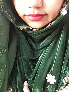 Miss Rose   online show from February 21, 7:10 am