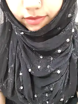 Snapshot of Miss_Rose__ chatting on November 9, 6:06 am Miss Rose online show from November 9, 6:06 am