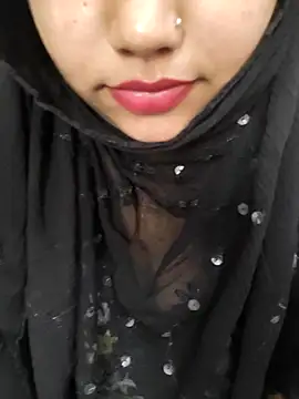 Miss Rose   online show from March 17, 5:21 am