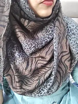 Miss Rose   online show from March 30, 7:43 am