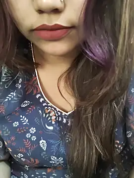 Miss Rose   online show from March 25, 5:40 am