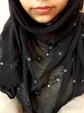 Miss Rose   online show from January 13, 8:40 am