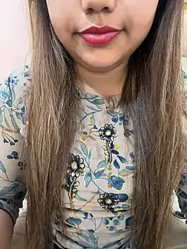 Miss Rose   online show from May 18, 8:30 am
