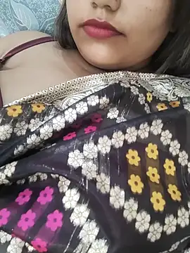 Snapshot of Miss_Rose__ chatting on November 2, 6:13 pm Miss Rose online show from November 2, 6:13 pm