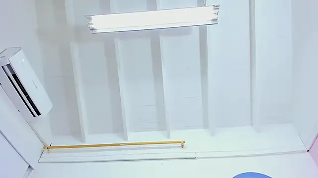 melevansxs online show from November 12, 8:34 pm