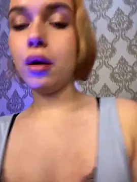 Snapshot of Angela_Coy chatting on October 26, 7:42 am Angela Coy online show from October 26, 7:42 am