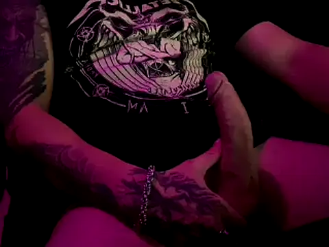 Snapshot of Sinner___ chatting on October 7, 2:12 am Sinner online show from October 7, 2:12 am