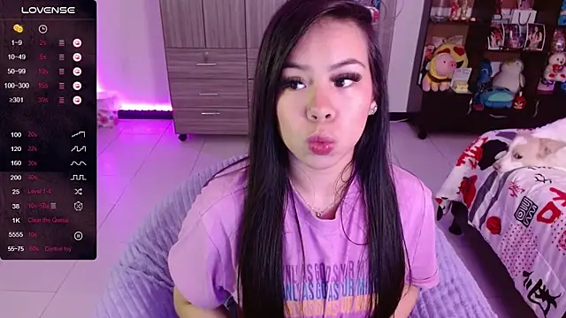 Snapshot of Isaabellaa_24 chatting on October 22, 7:57 pm Isaabellaa 24 online show from October 22, 7:57 pm